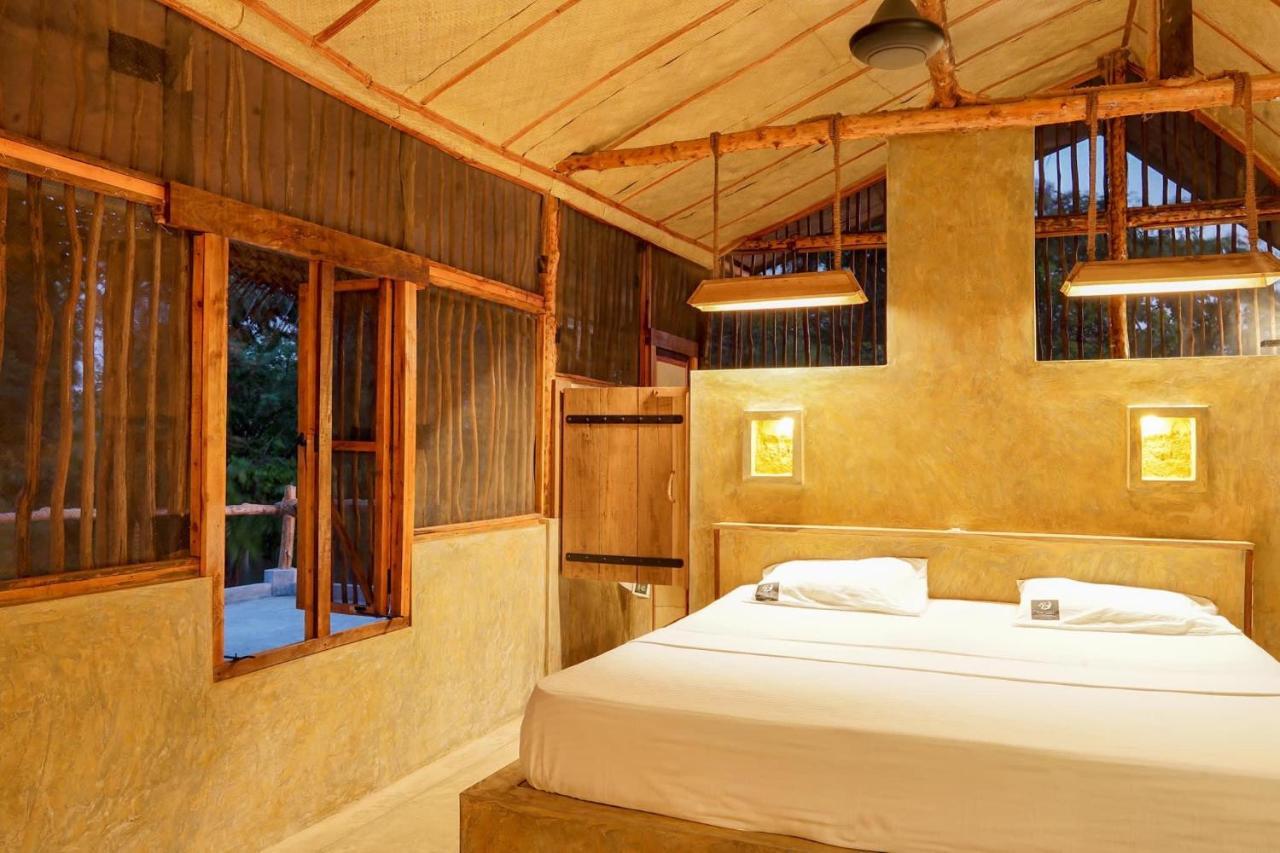 Raalmadu Wilpattu Hotel Achchamulai Exterior photo
